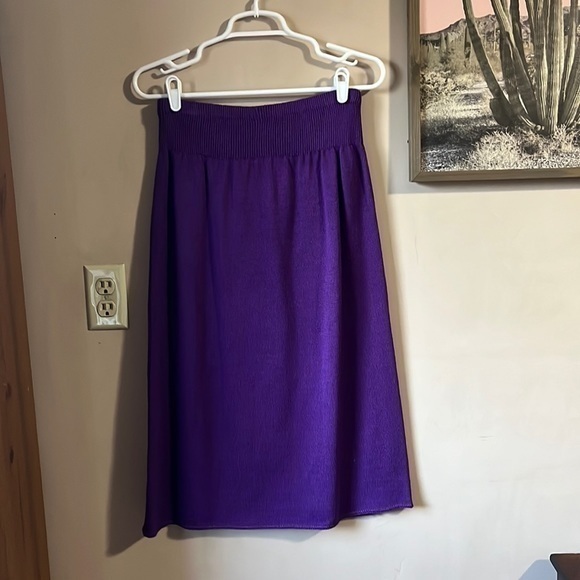 American Vintage Dresses & Skirts - ❤️FINAL SALE❤️ Vintage/Retro USA Union-Made Royal Purple Knit Stretch Skirt
